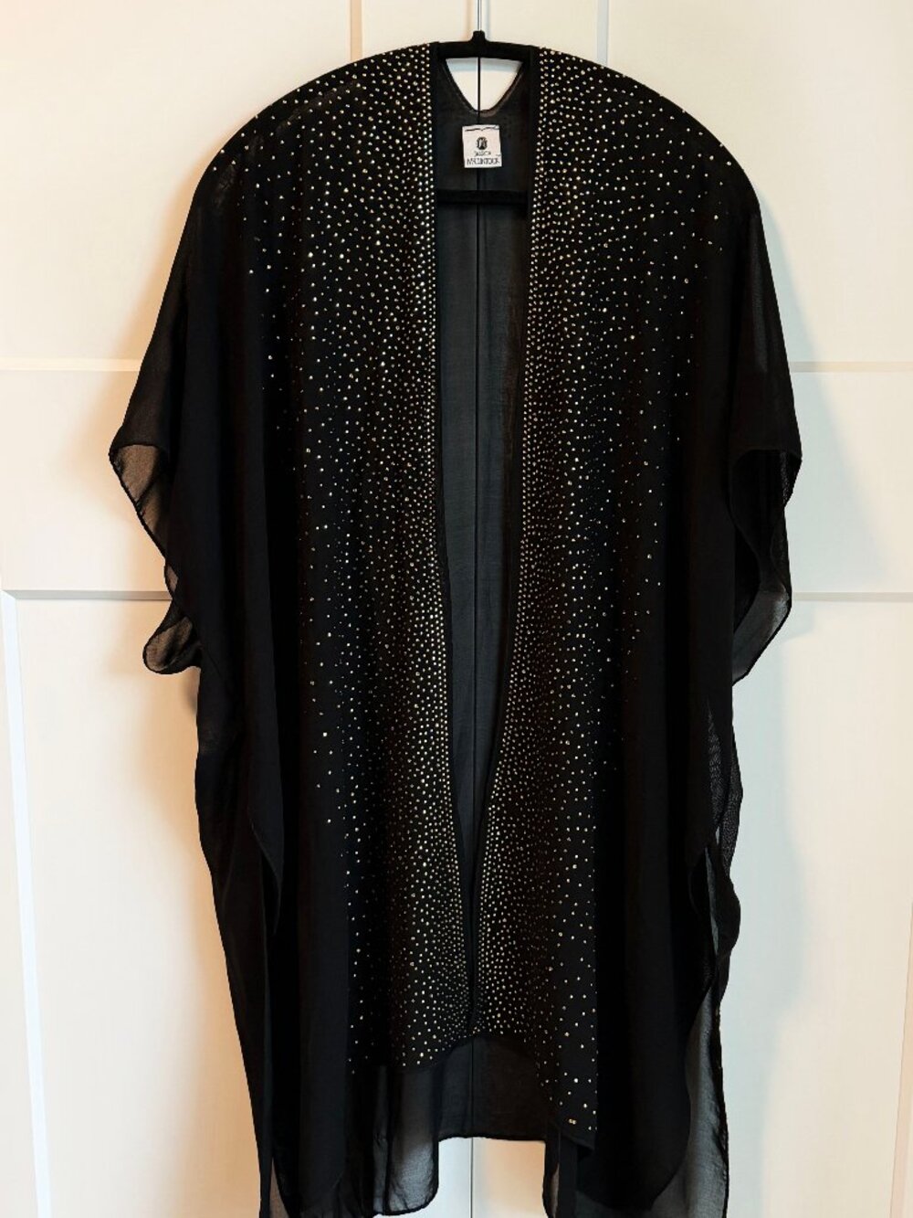 Laura Black kimono with gold beads size XL